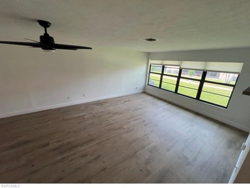 3906 SE 11th Pl , Unit 606, Cape Coral, FL 33904 Photo