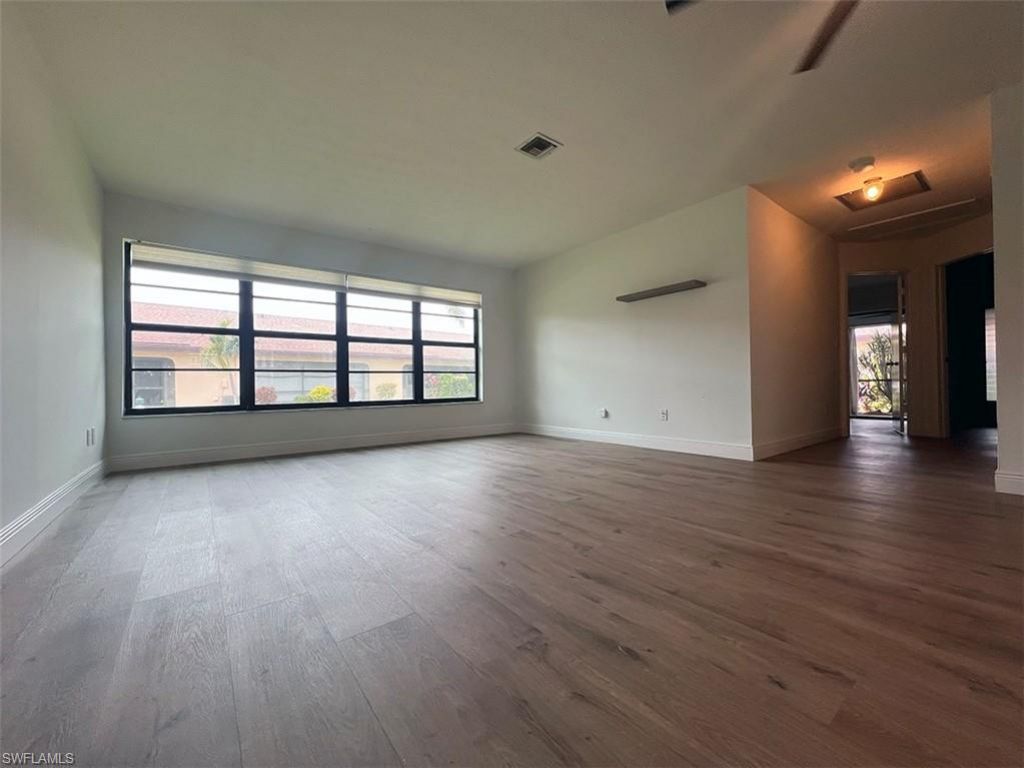 3906 SE 11th Pl , Unit 606, Cape Coral, FL 33904 Photo