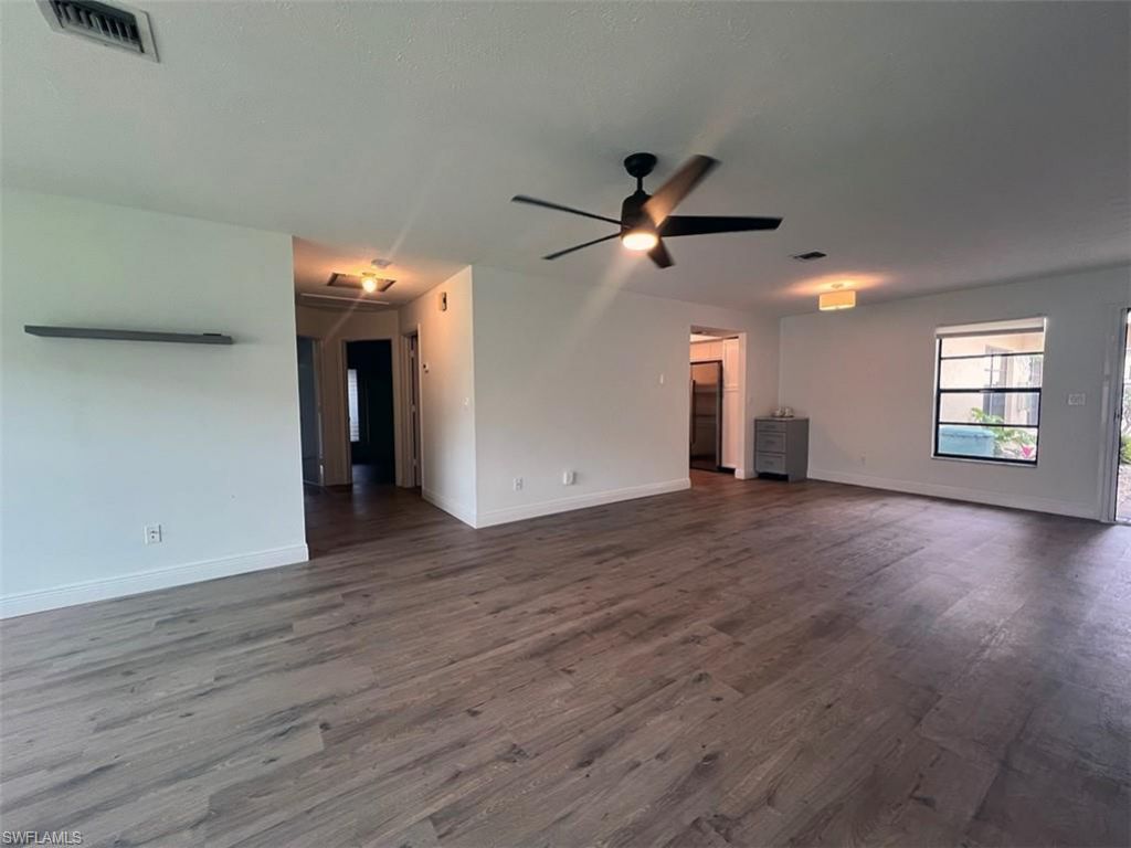 3906 SE 11th Pl , Unit 606, Cape Coral, FL 33904 Photo