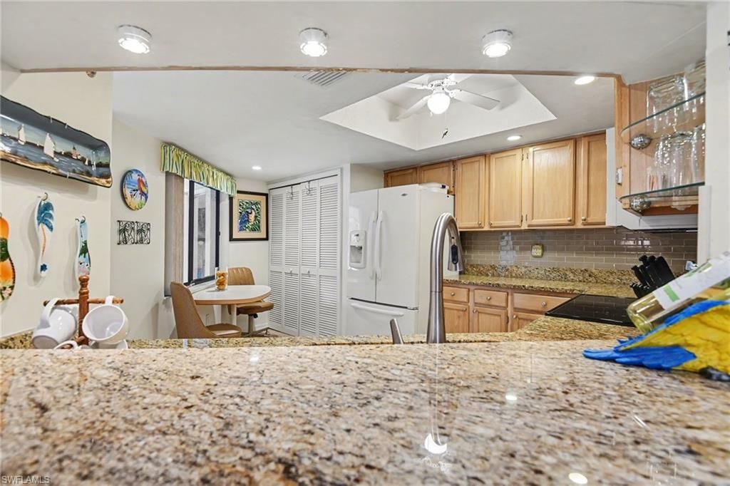 9652 Windsor Gardens Ln, Unit 203, Fort Myers, FL 33919 Photo