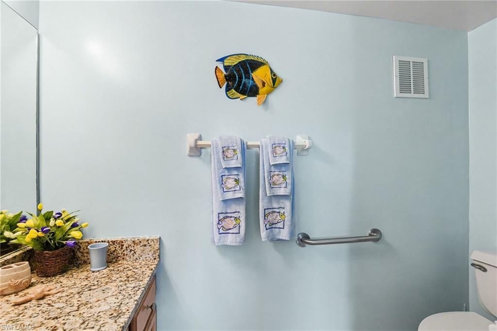 9652 Windsor Gardens Ln, Unit 203, Fort Myers, FL 33919 Photo