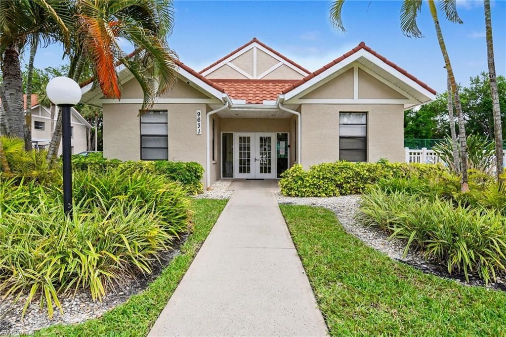 9652 Windsor Gardens Ln, Unit 203, Fort Myers, FL 33919 Photo