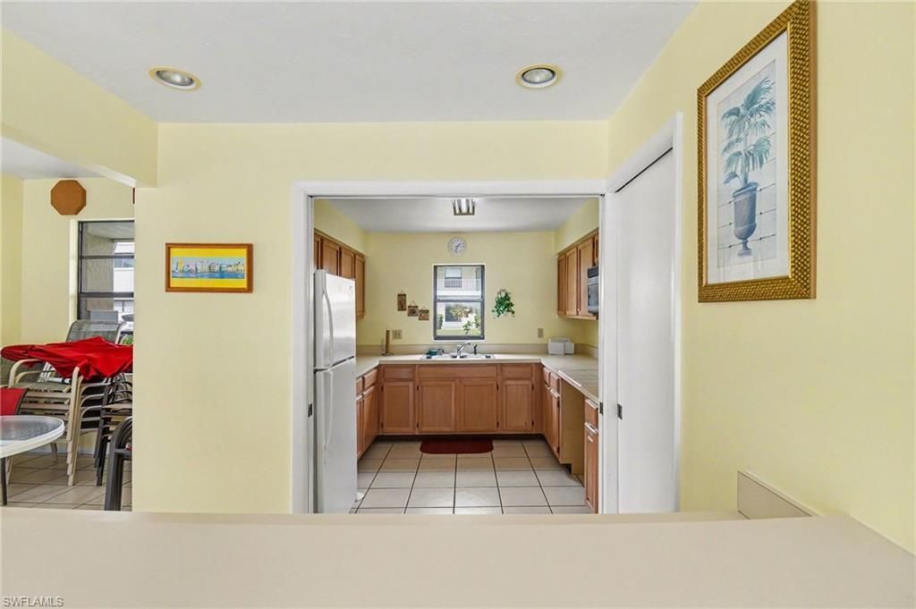 9652 Windsor Gardens Ln, Unit 203, Fort Myers, FL 33919 Photo
