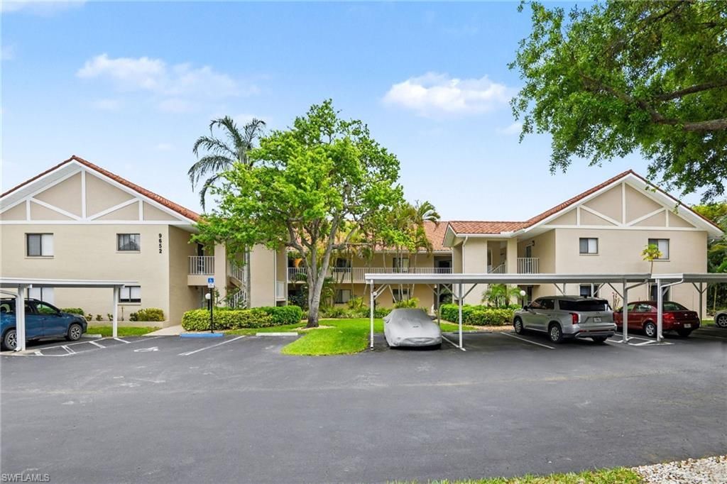 9652 Windsor Gardens Ln, Unit 203, Fort Myers, FL 33919 Photo