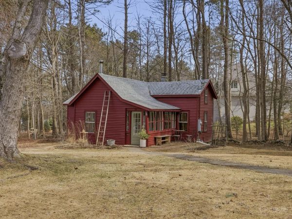 24 Newson Avenue , Kittery, ME 03904