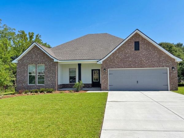 2732 Louis Circle, Crestview, FL 32536