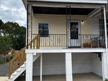 133 N LOCUST STREET, MOUNT CARMEL, PA 17851
