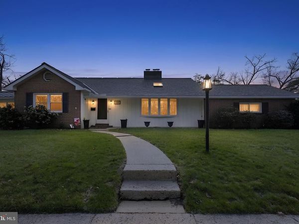 506 ARCH STREET, DELRAN, NJ 08075