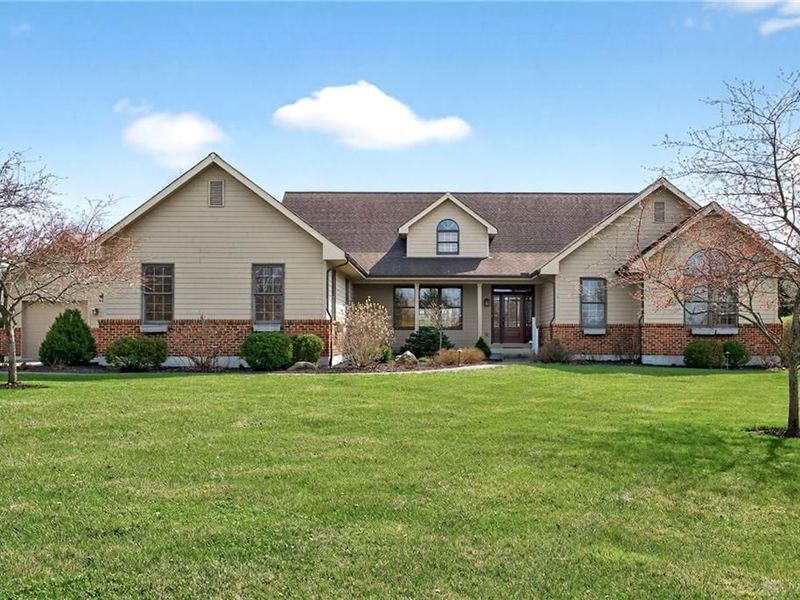 365 Fitchs Farm Court, Lebanon, OH 45036 Photo 1