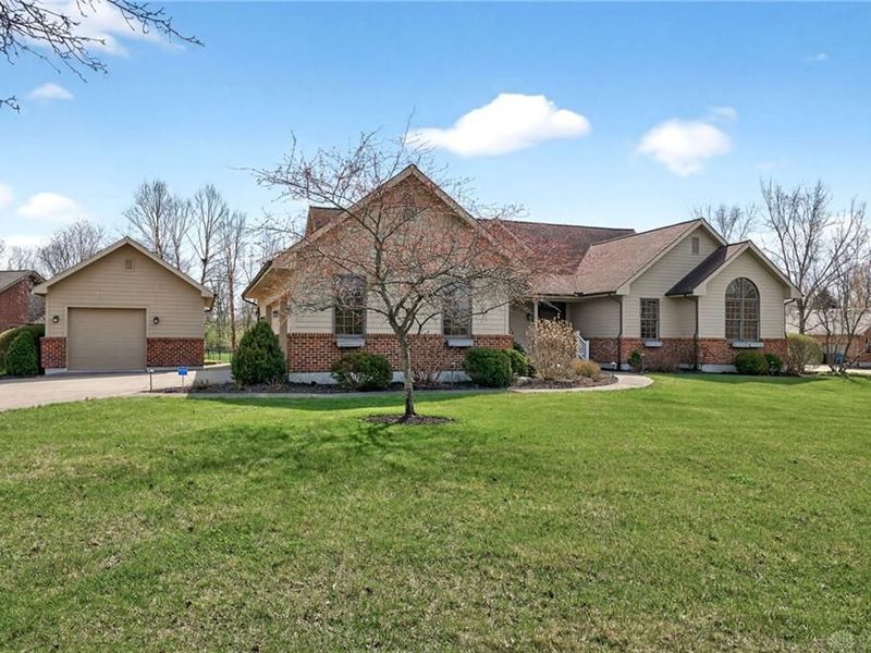 365 Fitchs Farm Court, Lebanon, OH 45036 Photo 3