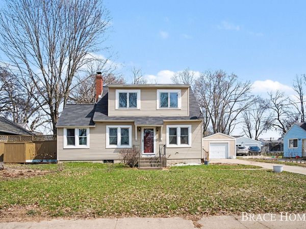 3618 Horton Avenue SE, Grand Rapids, MI 49548