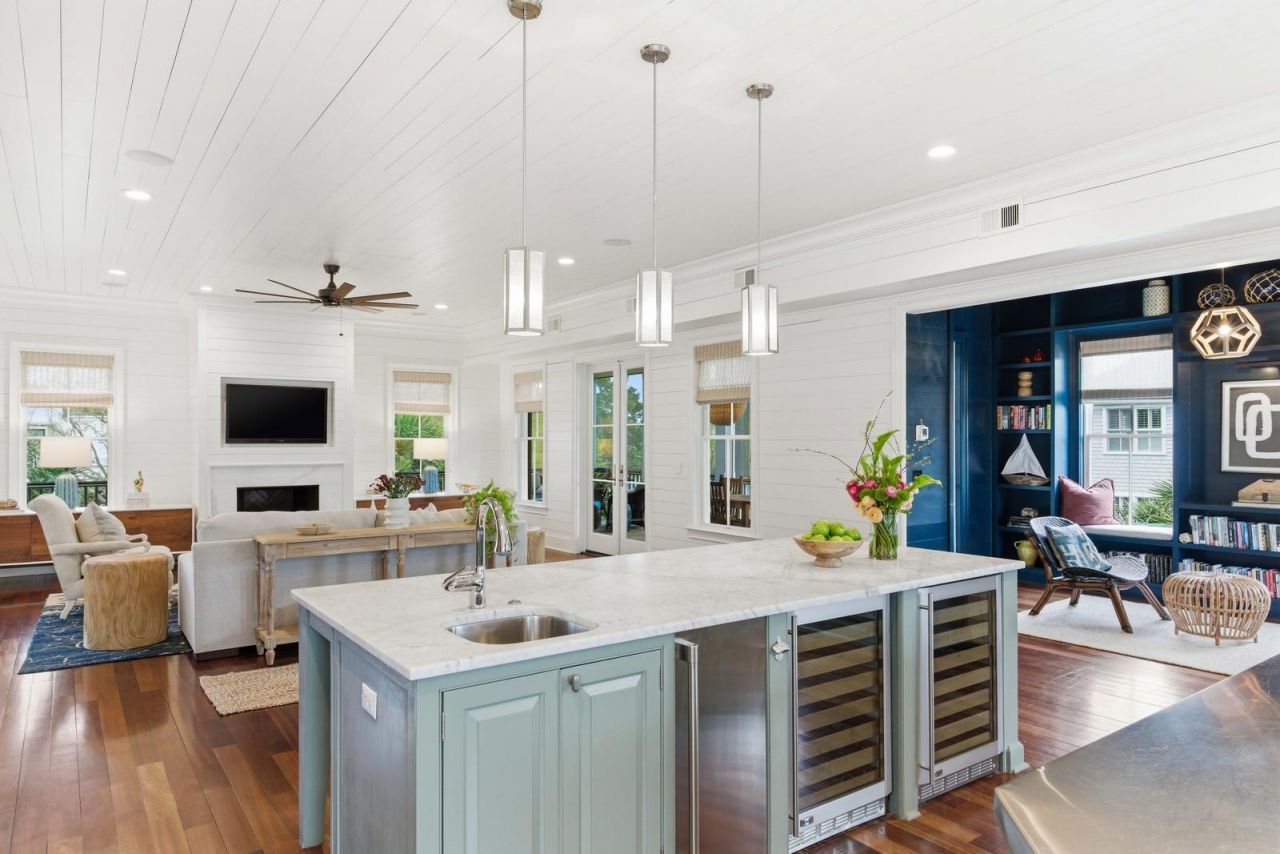 2871 Ion Avenue Photo 13