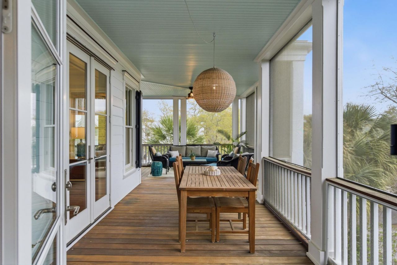 2871 Ion Avenue Photo 16