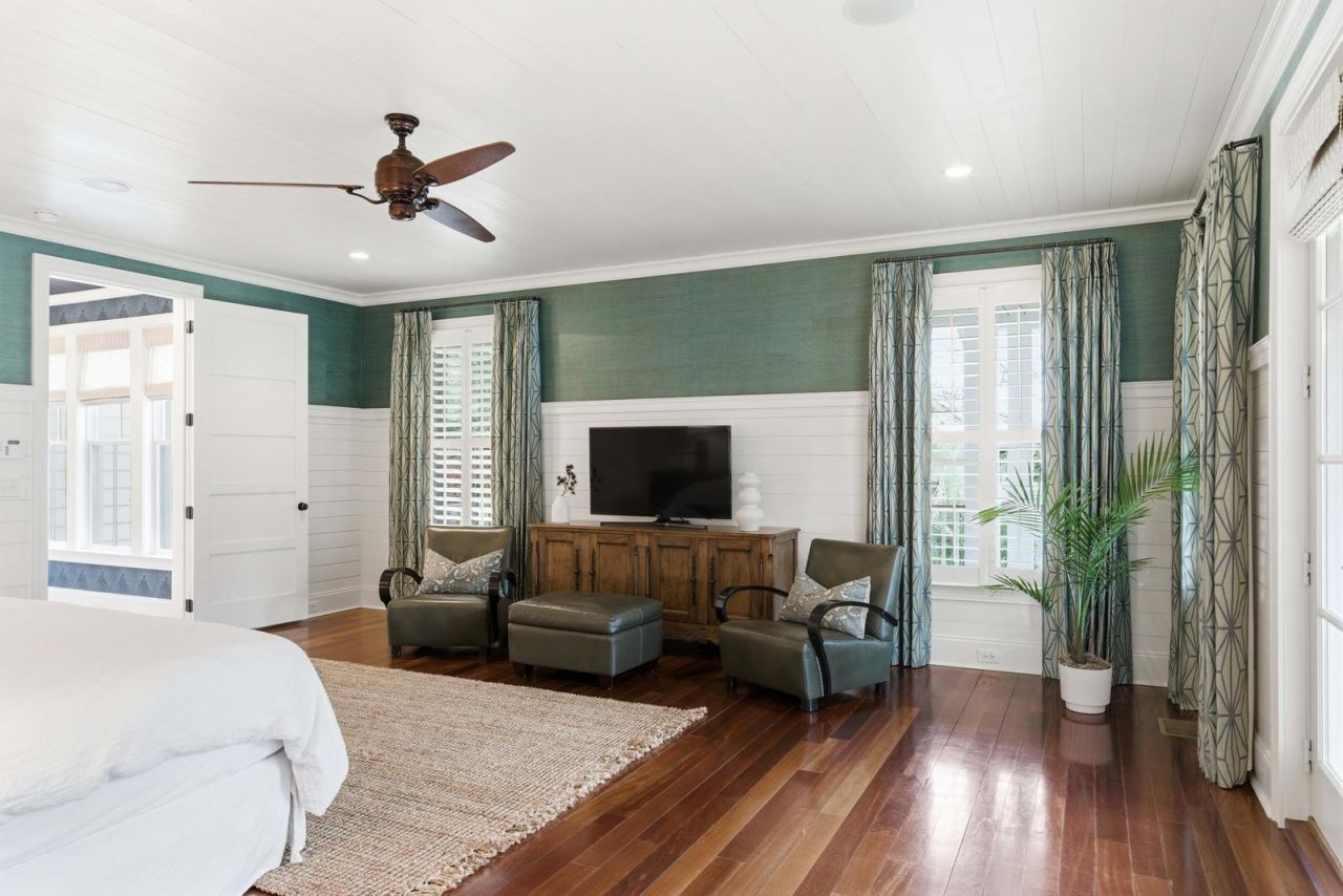 2871 Ion Avenue Photo 19