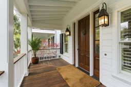 2871 Ion Avenue photo 4