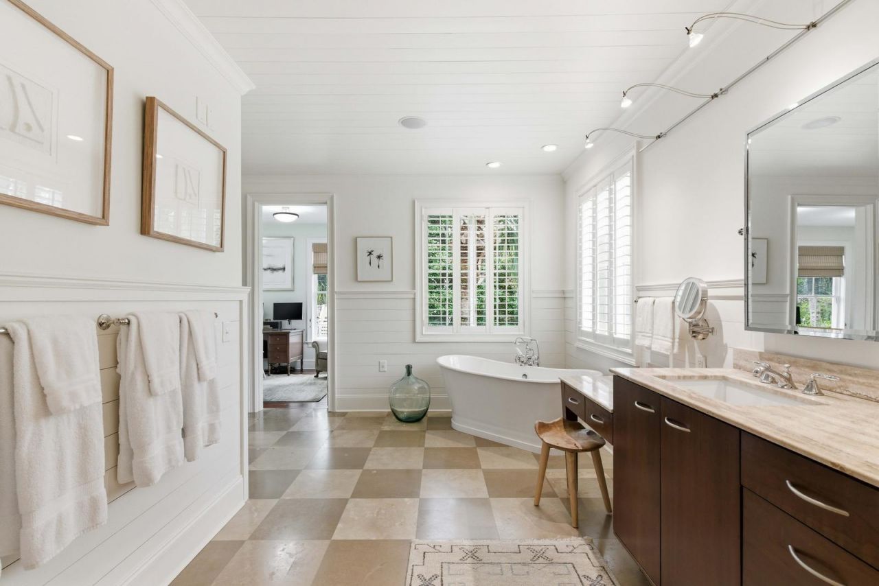 2871 Ion Avenue Photo 26