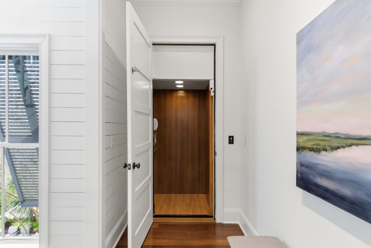 2871 Ion Avenue Photo 28