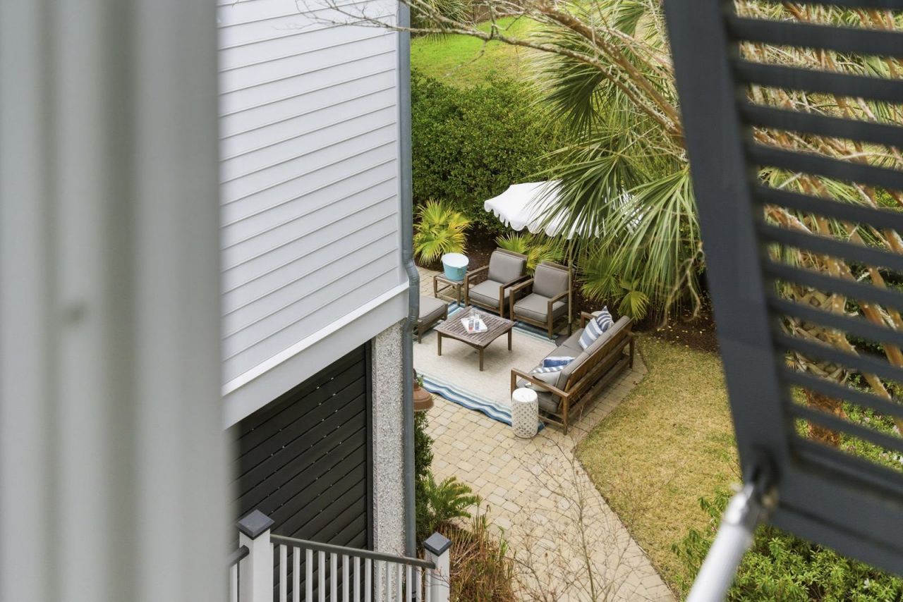 2871 Ion Avenue Photo 35