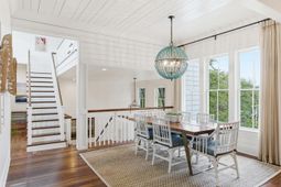 2871 Ion Avenue photo 4