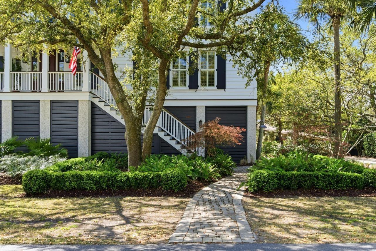 2871 Ion Avenue Photo 64