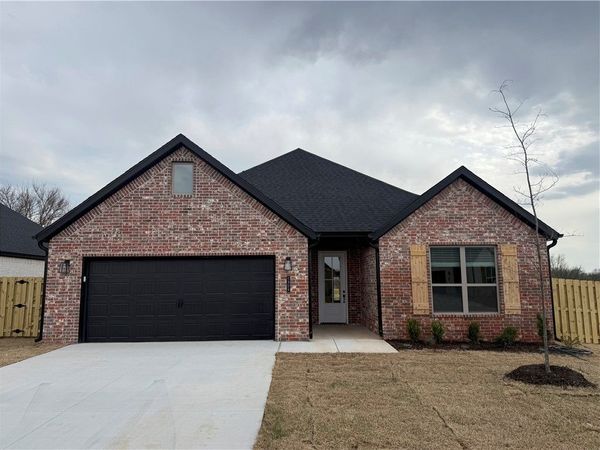 1909 Farmer Street, Pea Ridge, AR 72751