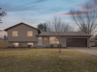 2639 Fairlawn Drive, Stillwater, MN 55082
