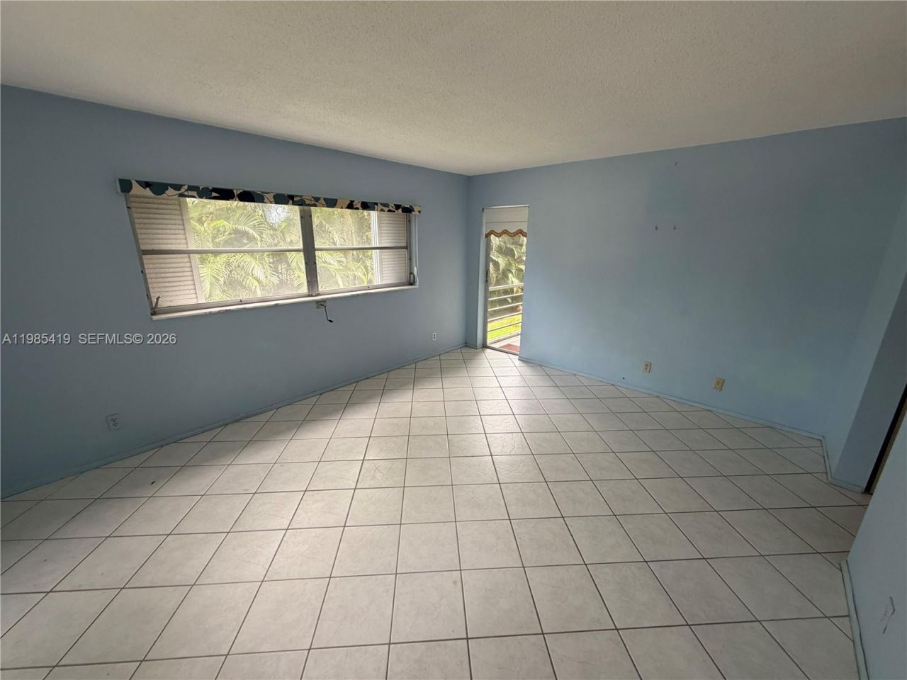 1000 NE 14th Ave, Unit 201, Hallandale Beach, FL 33009 Photo