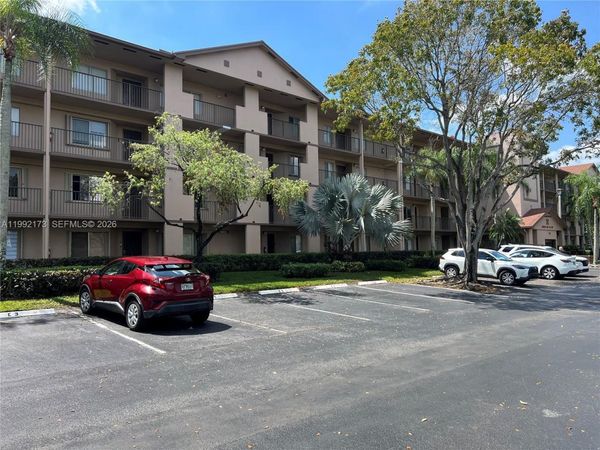 12550 SW 15 St, Unit 106E, Pembroke Pines, FL 33027
