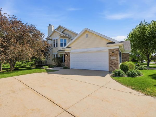 361 Concord Drive, Unit 6, Dane, WI 53575