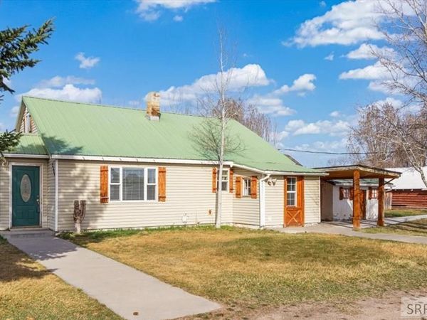 3384 W 6800 S, REXBURG, ID 83440