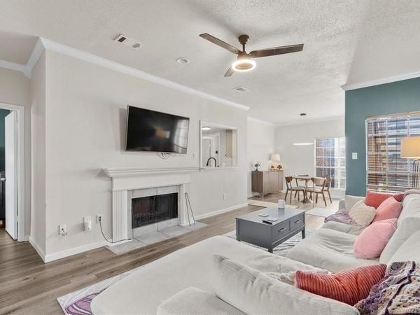 3550 Country Square Drive, Unit 111, Carrollton, TX 75006