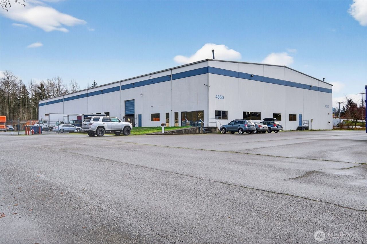 4350 Pacific Highway , Bellingham, WA 98226