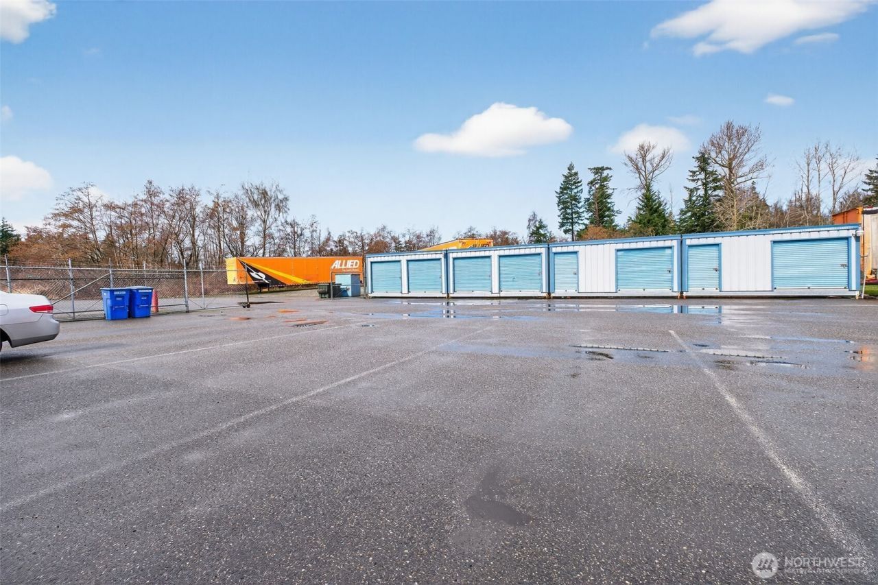 4350 Pacific Highway , Bellingham, WA 98226