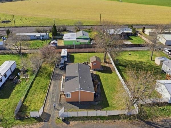 153 NW Quincy Place , Soap Lake, WA 98851