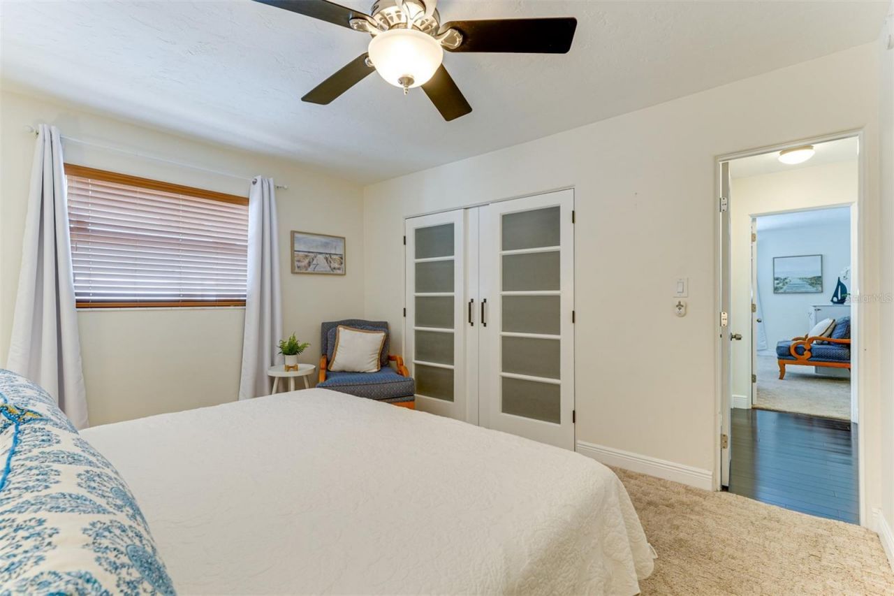 2363 Milford Circle , Sarasota, FL 34239 Photo