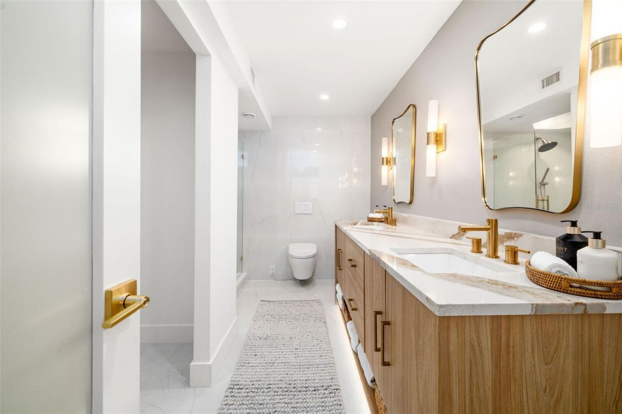 19 Whispering Sands Drive, Unit 302, Sarasota, FL 34242 Photo