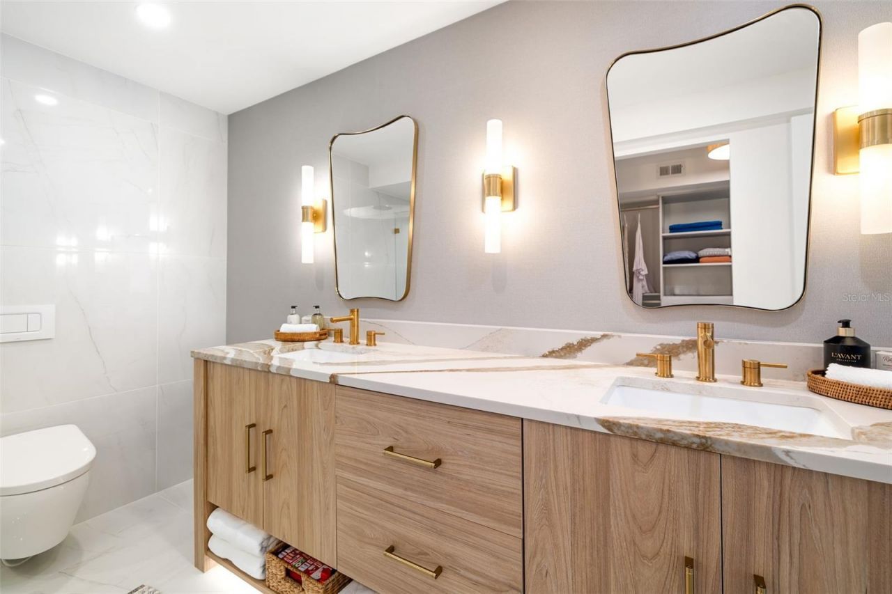 19 Whispering Sands Drive, Unit 302, Sarasota, FL 34242 Photo