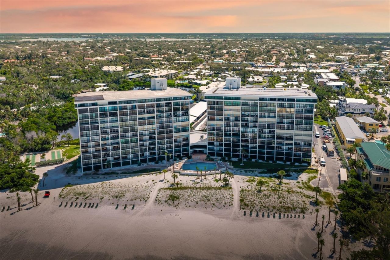 19 Whispering Sands Drive, Unit 302, Sarasota, FL 34242 Photo