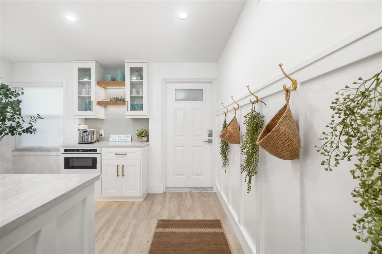 19 Whispering Sands Drive, Unit 302, Sarasota, FL 34242 Photo