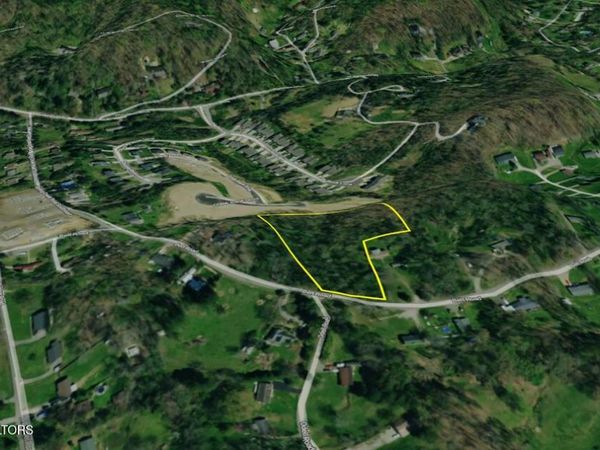 2147 Belt Rd, Knoxville, TN 37920