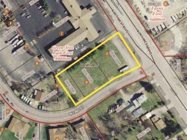 7210 Northwest Boulevard , Davenport, IA 52806