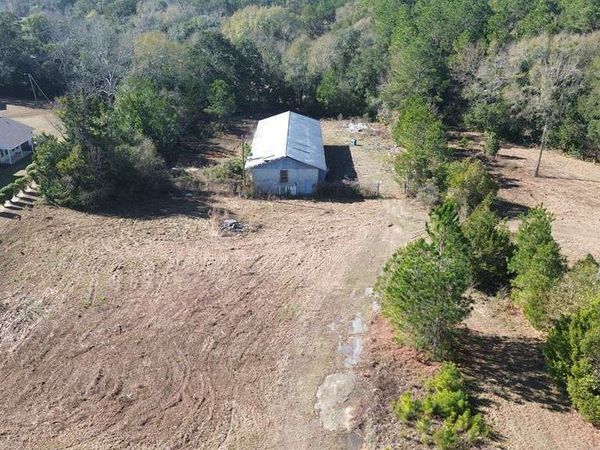 173 Perry House Road, Fitzgerald, GA 31750