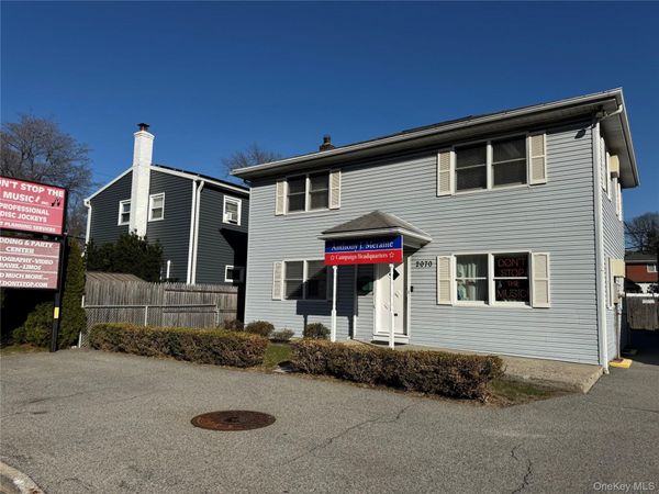 2070 Central Park Avenue , Yonkers, NY 10710