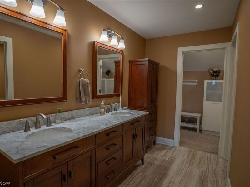 26 Aberdeen Court, Rocky River, OH 44116 Photo 12