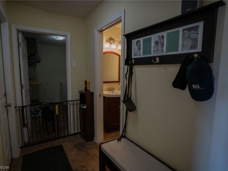 26 Aberdeen Court, Rocky River, OH 44116 Photo 21