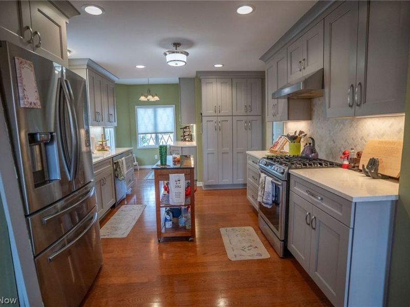 26 Aberdeen Court, Rocky River, OH 44116 Photo 3