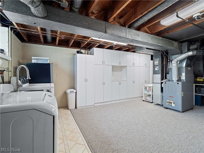 1044 Joy Oval, Seven Hills, OH 44131 Photo 35