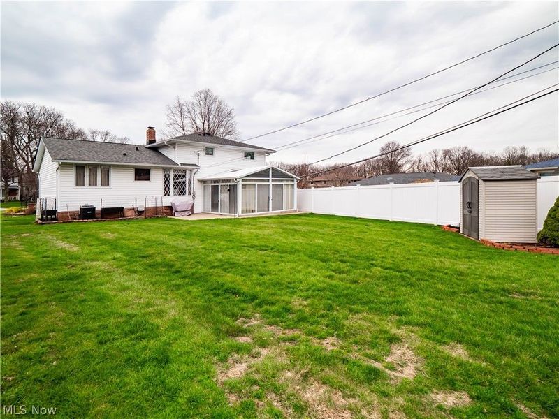 1044 Joy Oval, Seven Hills, OH 44131 Photo 38