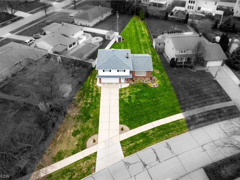 1044 Joy Oval, Seven Hills, OH 44131 Photo 40