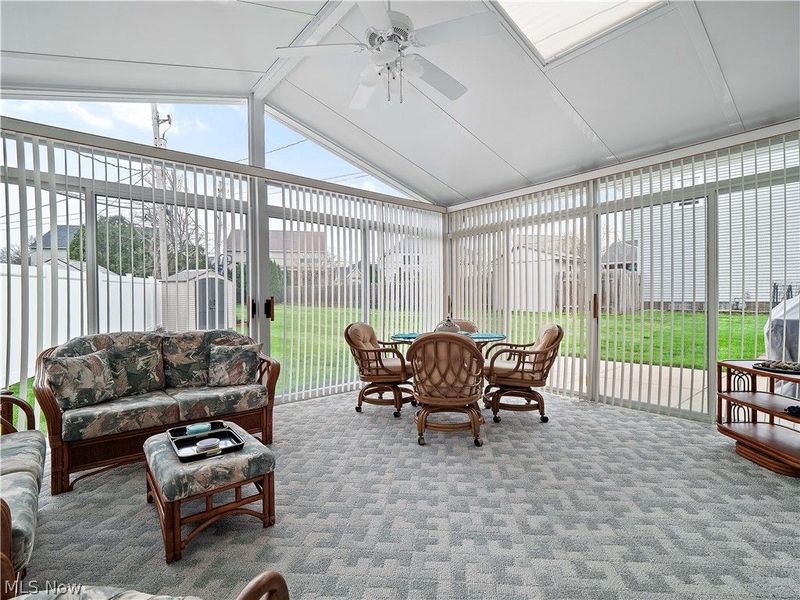 1044 Joy Oval, Seven Hills, OH 44131 Photo 8